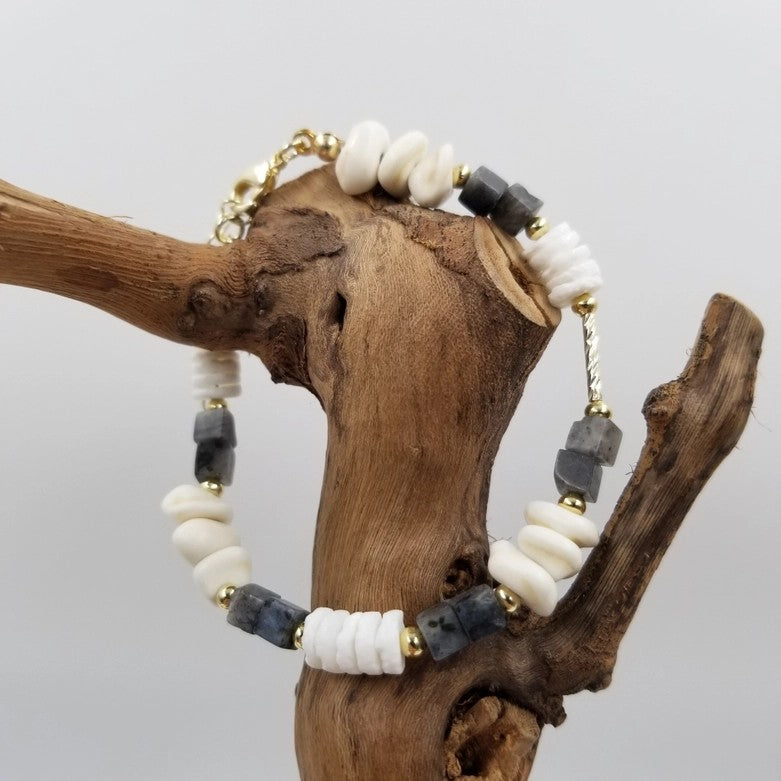 Natural Shell Labradorite Stone Bracelet