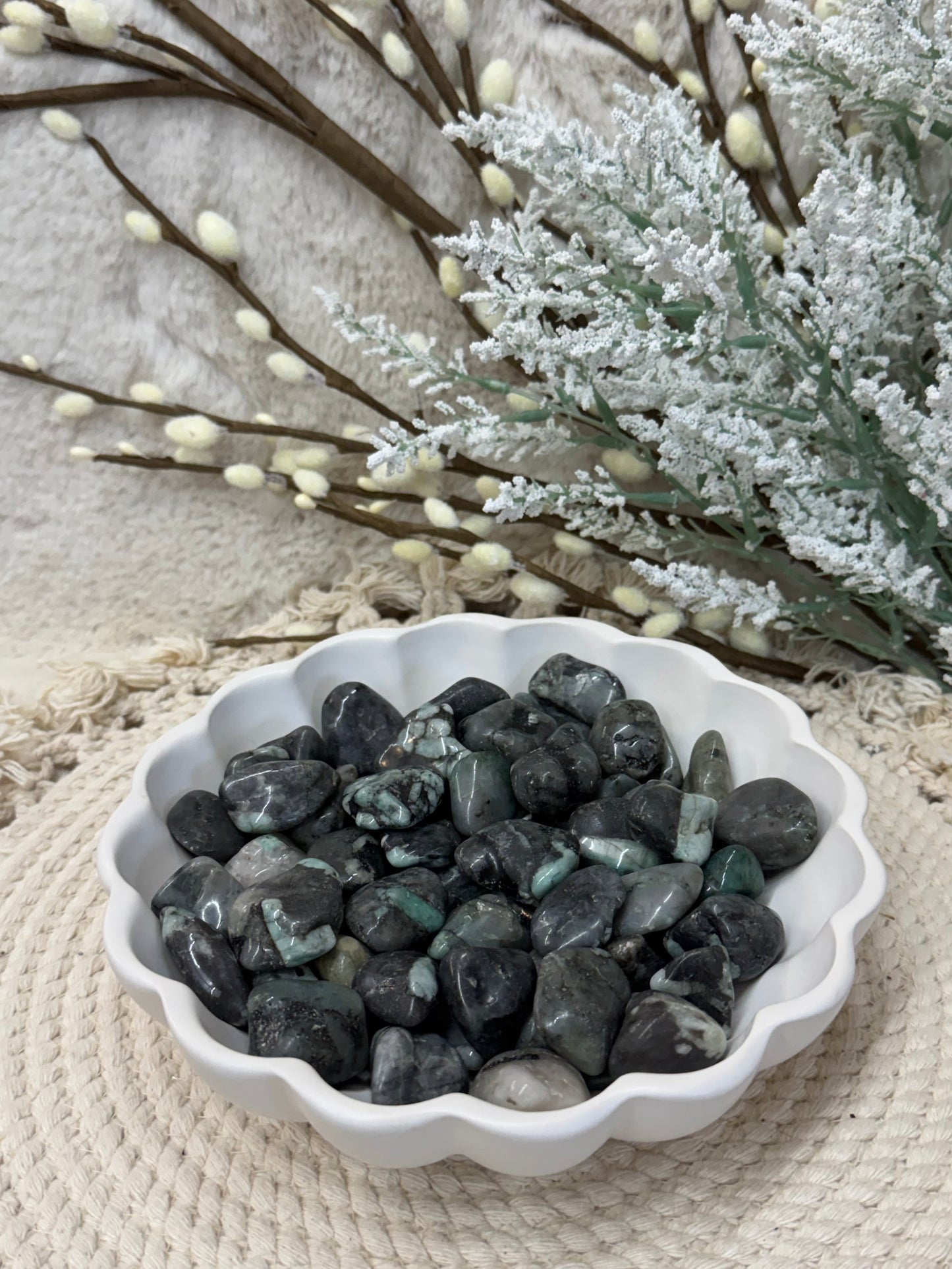 Emerald (emerald – in – matrix)