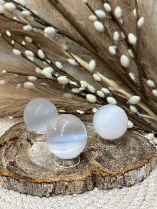 Selenite Sphere