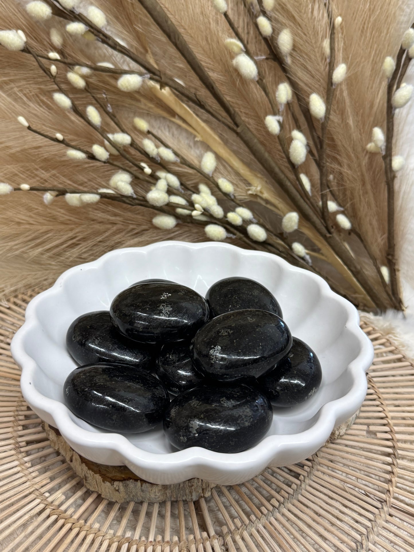 Nuummite Palm Stones